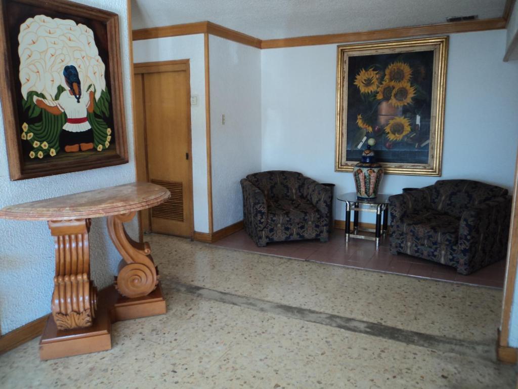 Hotel Monaco Ciudad Juárez Esterno foto